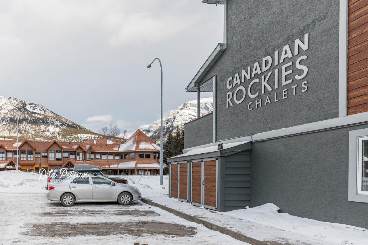 Canadian Rockies Chalets Canmore Exteriör bild